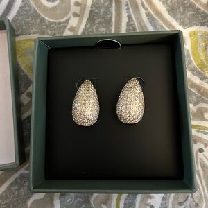 Jewels by Sunaina Narnia Stud Earrings Gold NEW